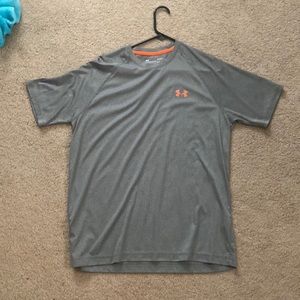 Gray Under Armor T-shirt
